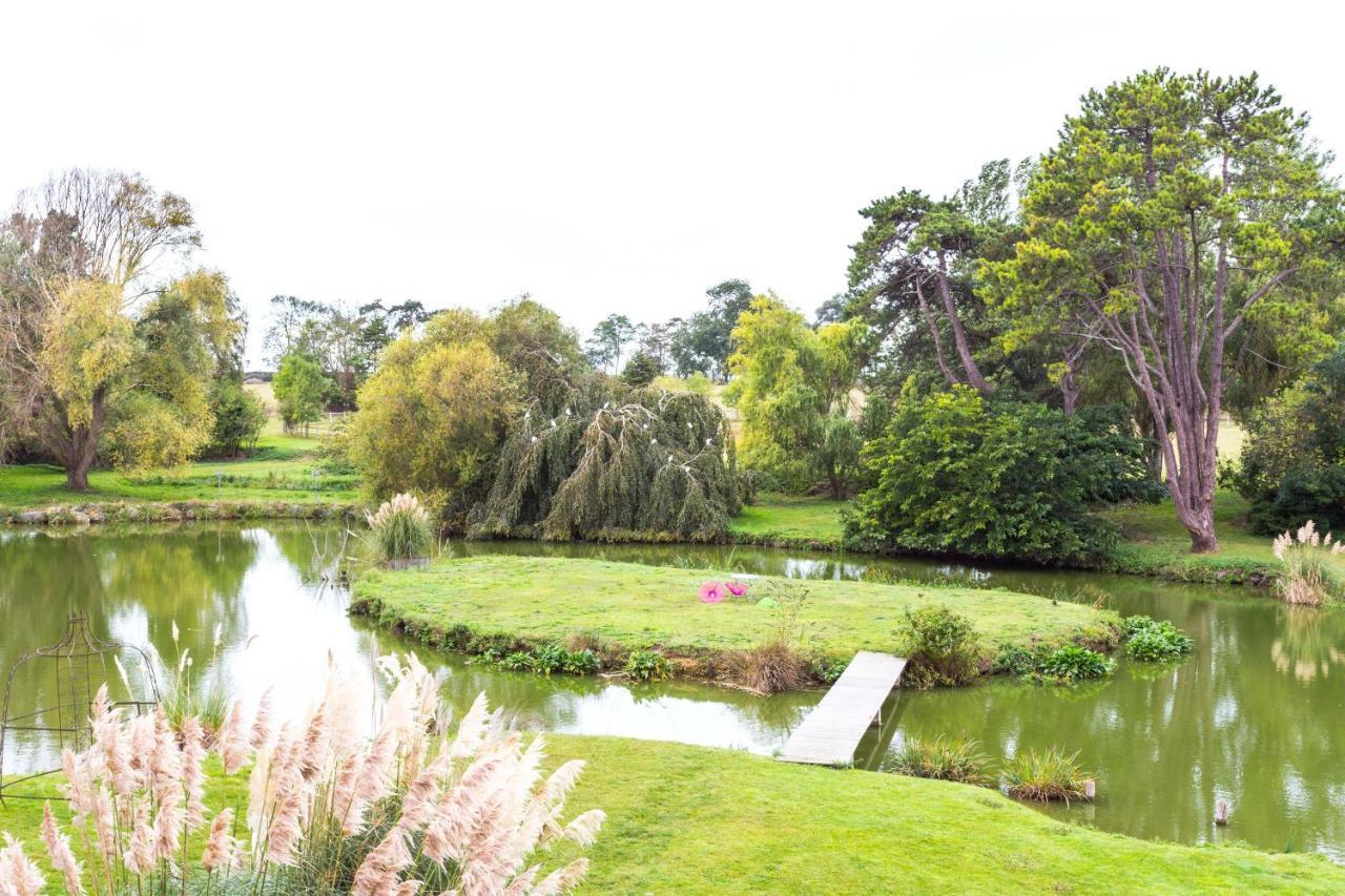 Suite Souplex Chateau Cote De Nacre Ver-sur-Mer 外观 照片